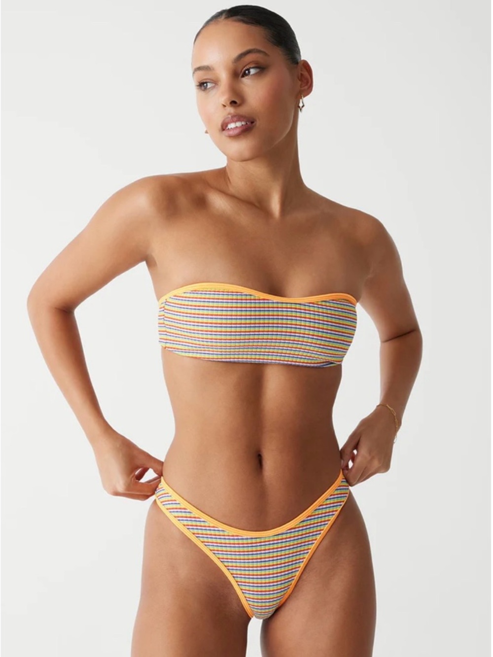 Women’s Frankie’s Bikinis Rosabella Bandeau Bikini Top Hawaiian Sky Medium NWOT
